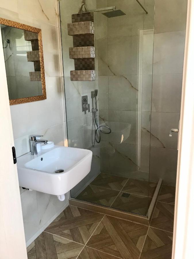 Aria Prive Villa Himare Luaran gambar